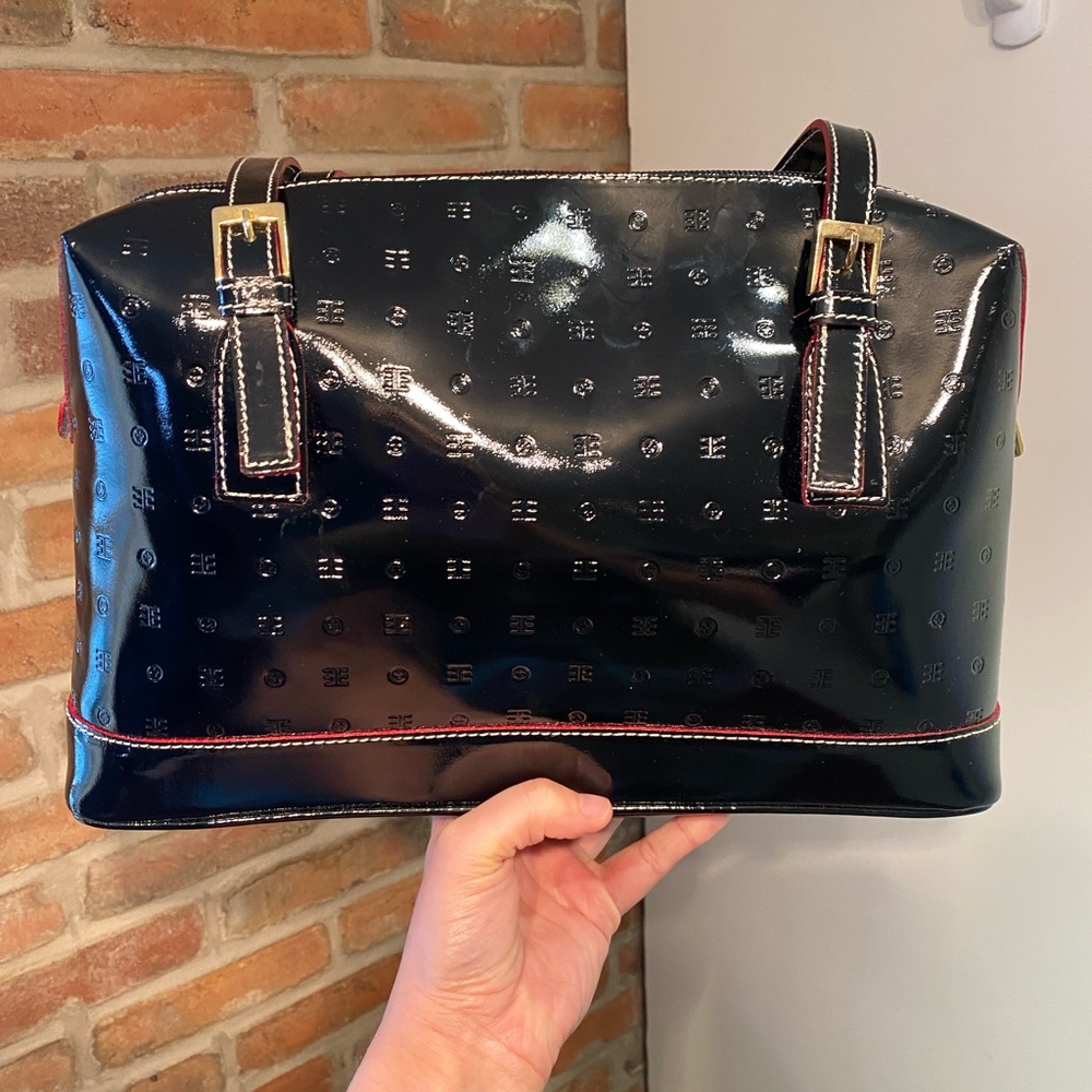 Acadia Leather Handbag in Black